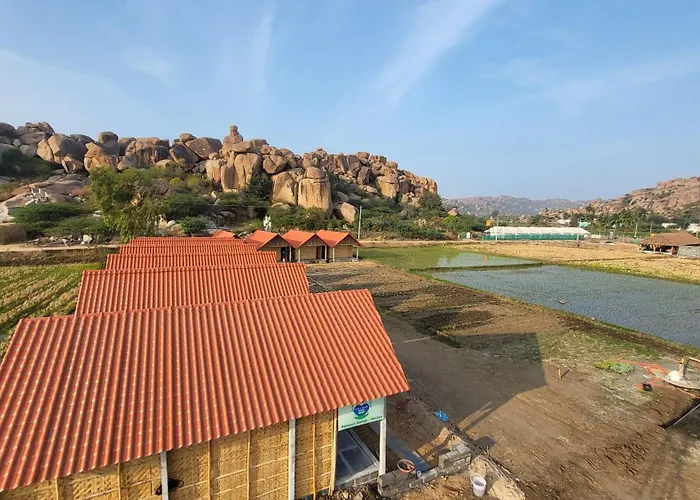 Osho'S Organic Resort Hampi